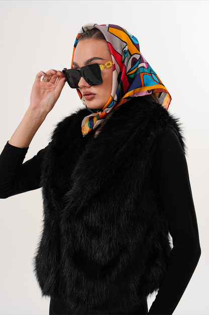 Gli Occhi e Le Donne – Soyut Portre ve Göz Desenli Fular (68x68 cm)