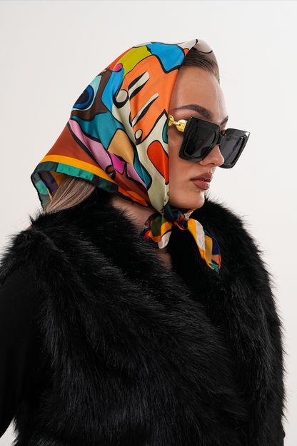 Gli Occhi e Le Donne – Soyut Portre ve Göz Desenli Fular (68x68 cm)