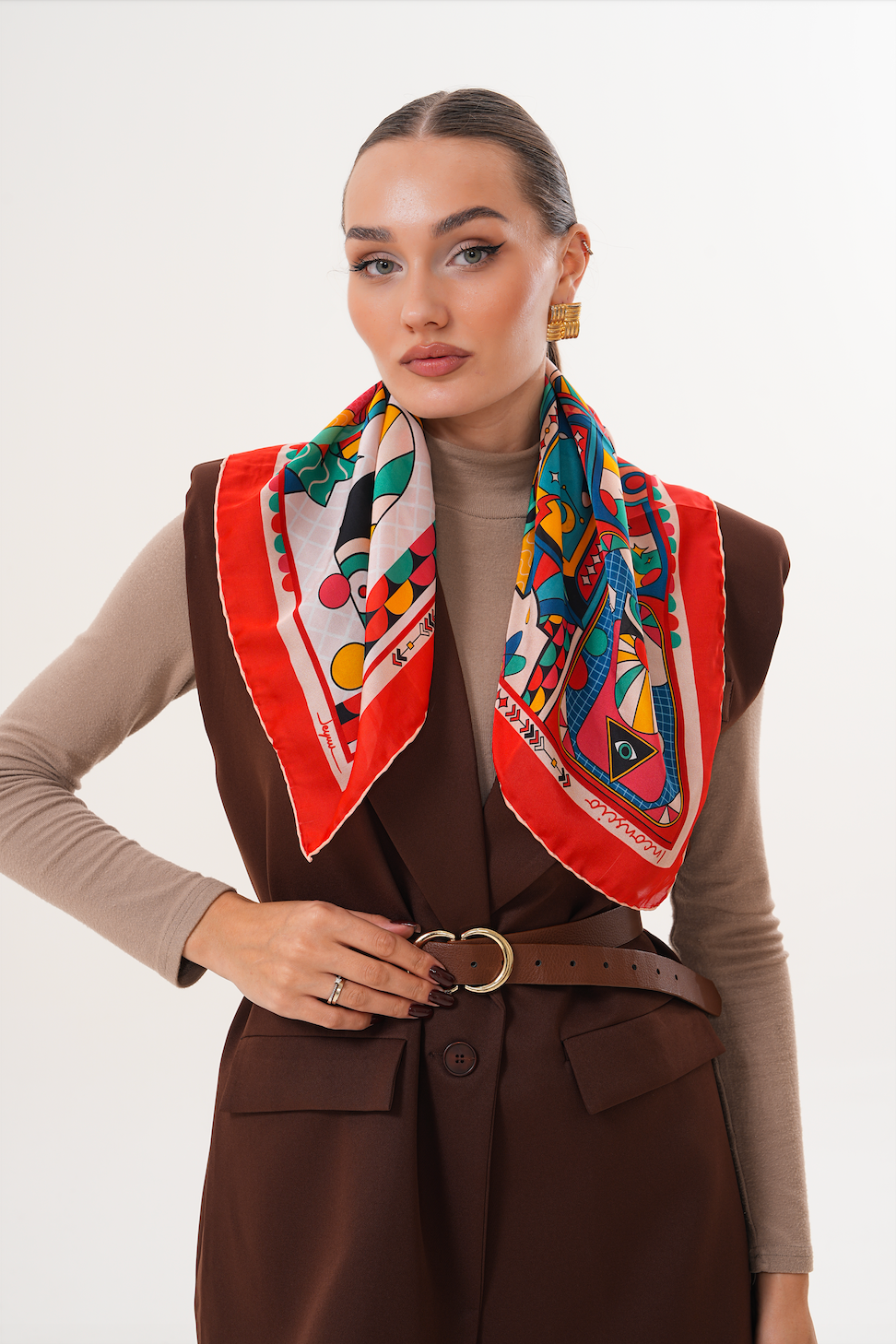 Inconscio – Sanatsal Desenli İpek Fular (68x68 cm)