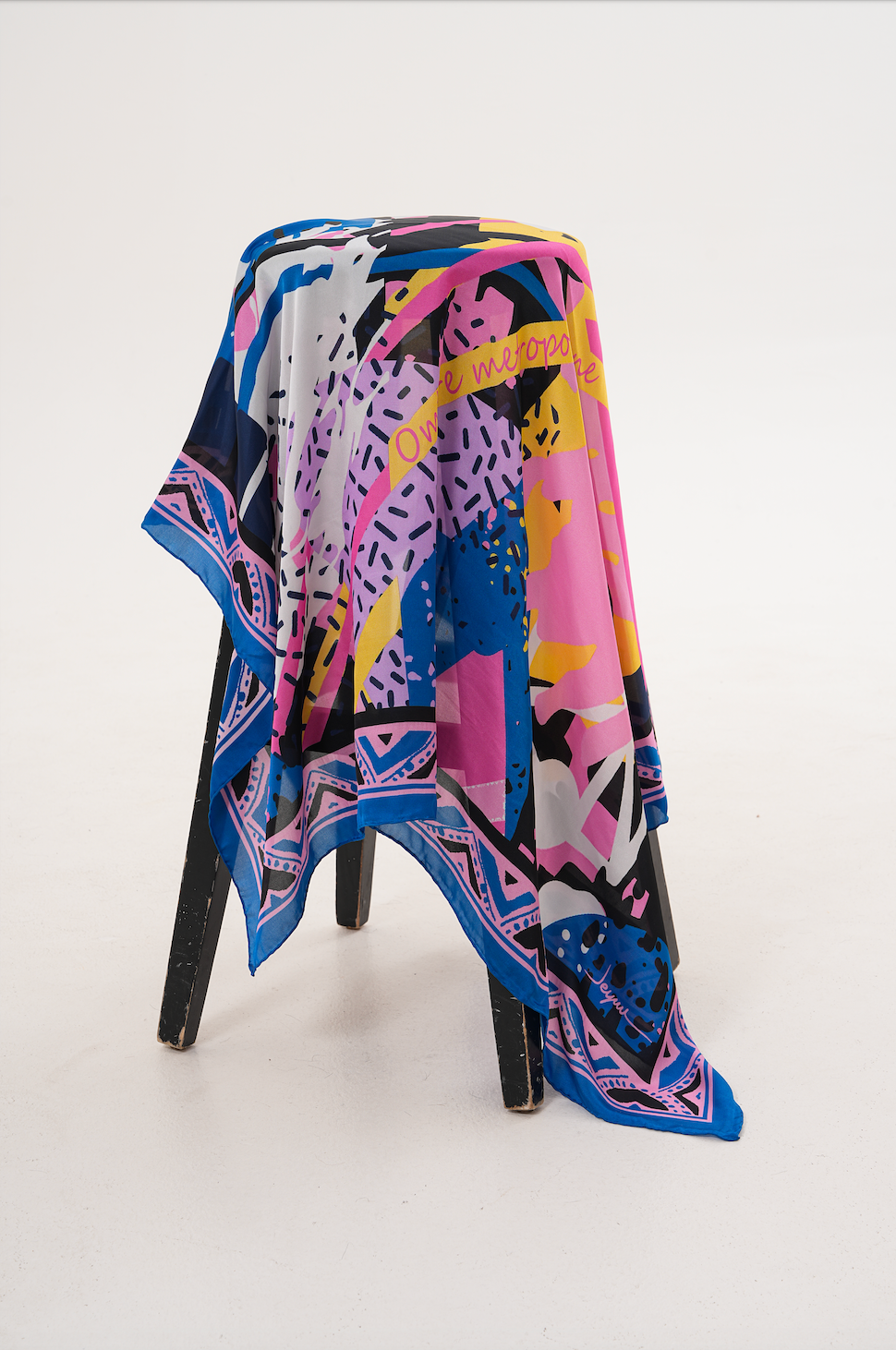 Ombre Metropolitane 123x123 Alfa Silk Fular