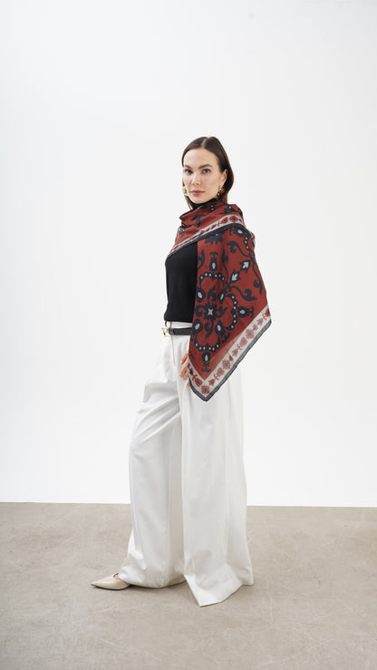 Rose Bordeaux 123x123 -Etnik desenli büyük boy fular