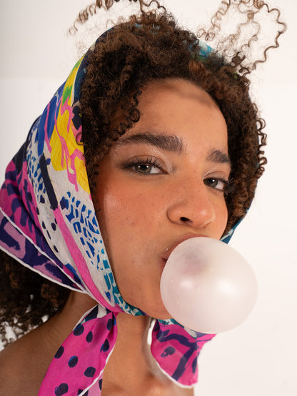 La Sirena - El İşi Desenli Özgün Tasarım 68x68 Cm Fular