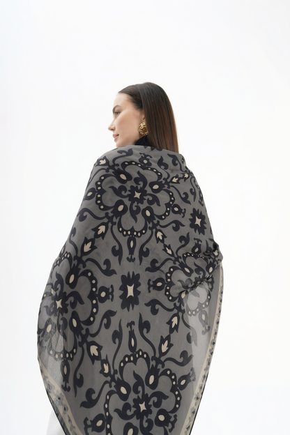 Rose nere  -  123x123 Etnik desenli büyük boy fular